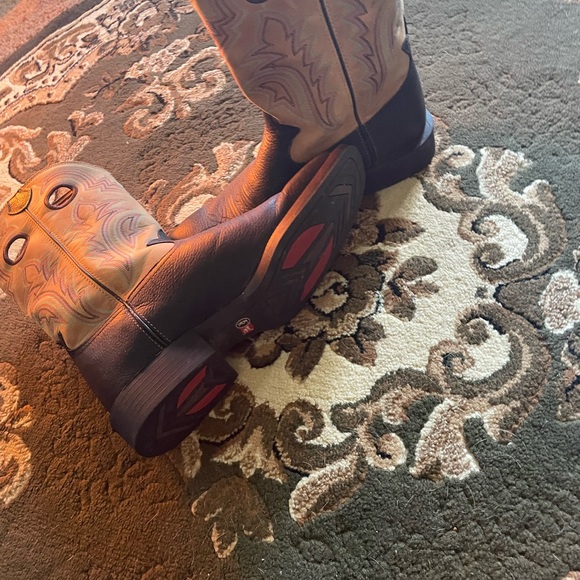 Mens Ariat box toe boots western type sz 11 - Picture 3 of 3